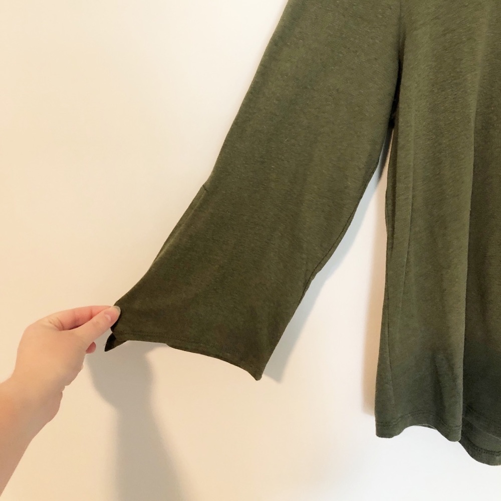 Old Navy Olive Green V Neck Tie Sleeve Top - Picture 2 of 6
